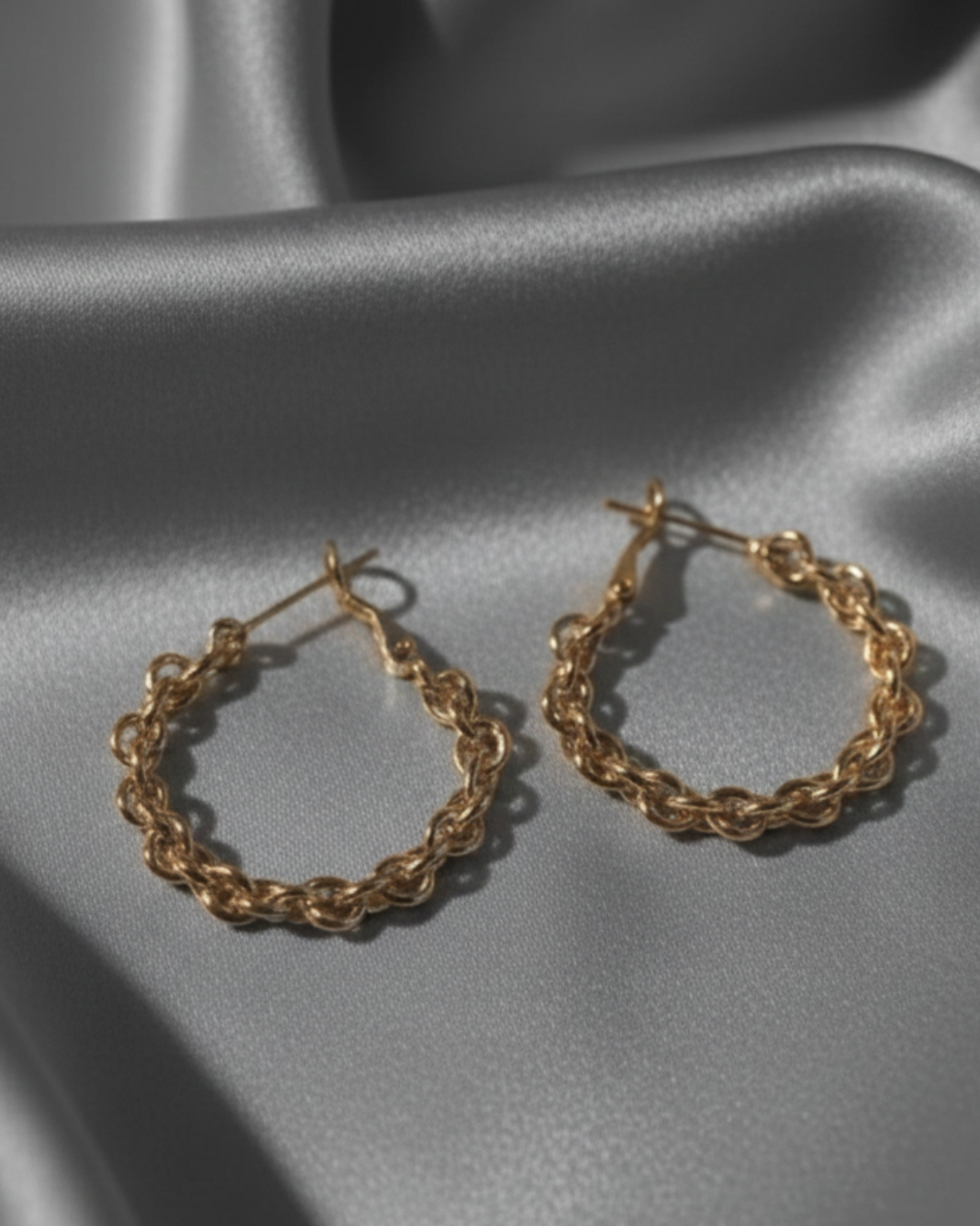 Gold Earrings – Lightweight Everyday & Party Wear