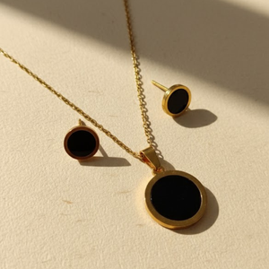 Elegant Black Clover Set