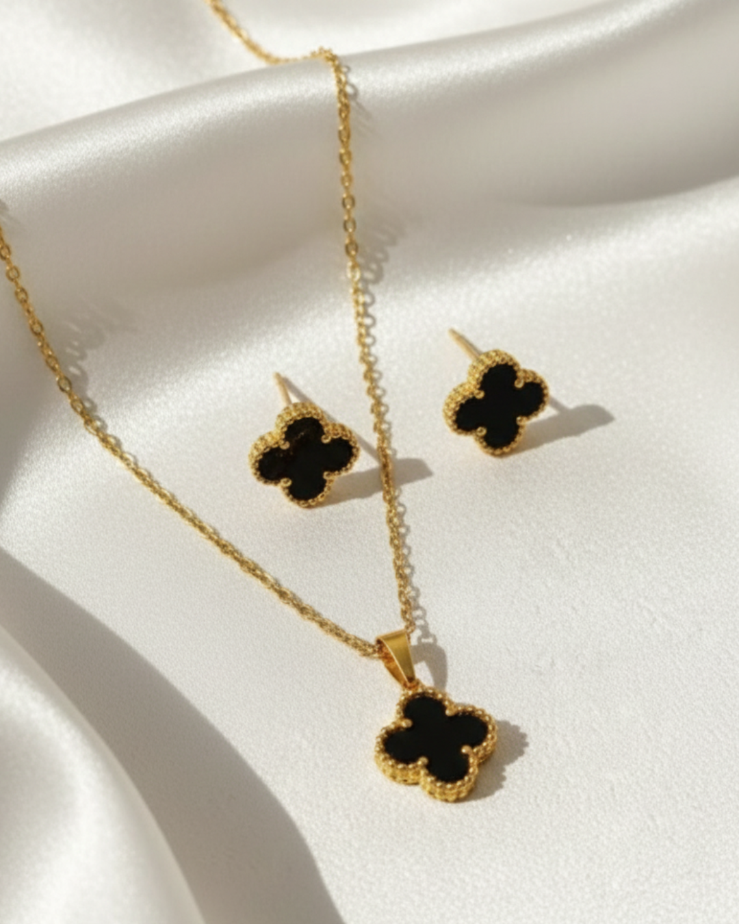 Elegant Black jewelry Set