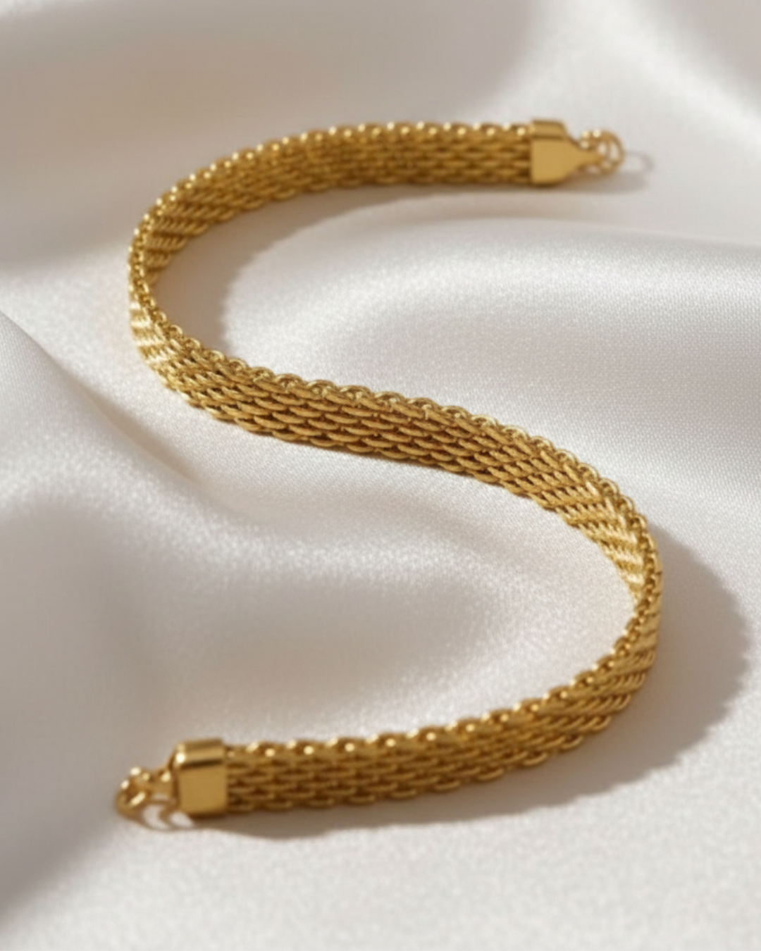 Gold Mesh Elegant Bracelet