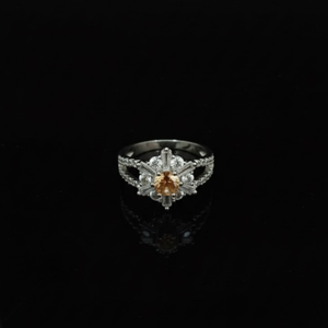 Golden Radiance Vintage Ring